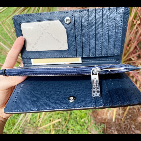 Michael Kors Jet set wallet navy - Picture 6 of 7